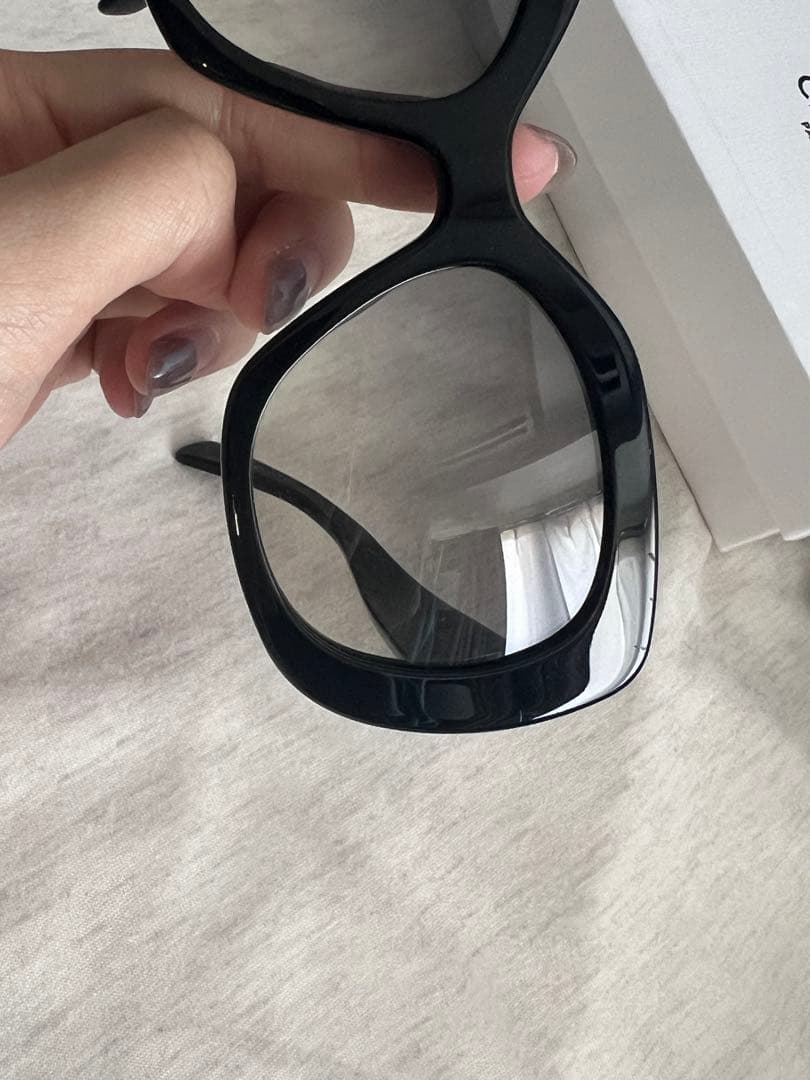 CELINE トリオンフ 06 サングラス / アセテート／ケース付き