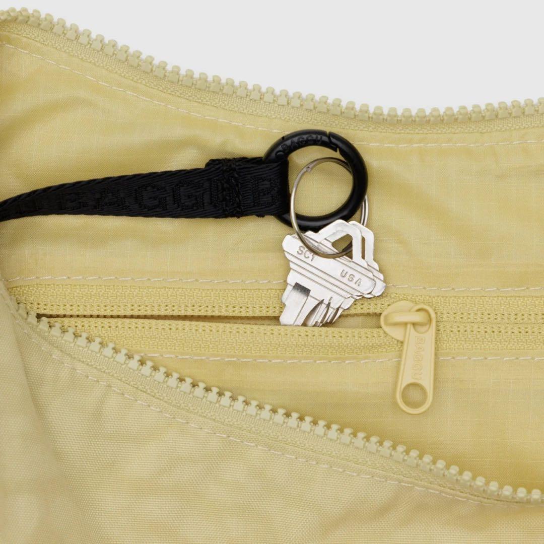 バッグ BAGGU NYLON BOWLER BAG BUTTER