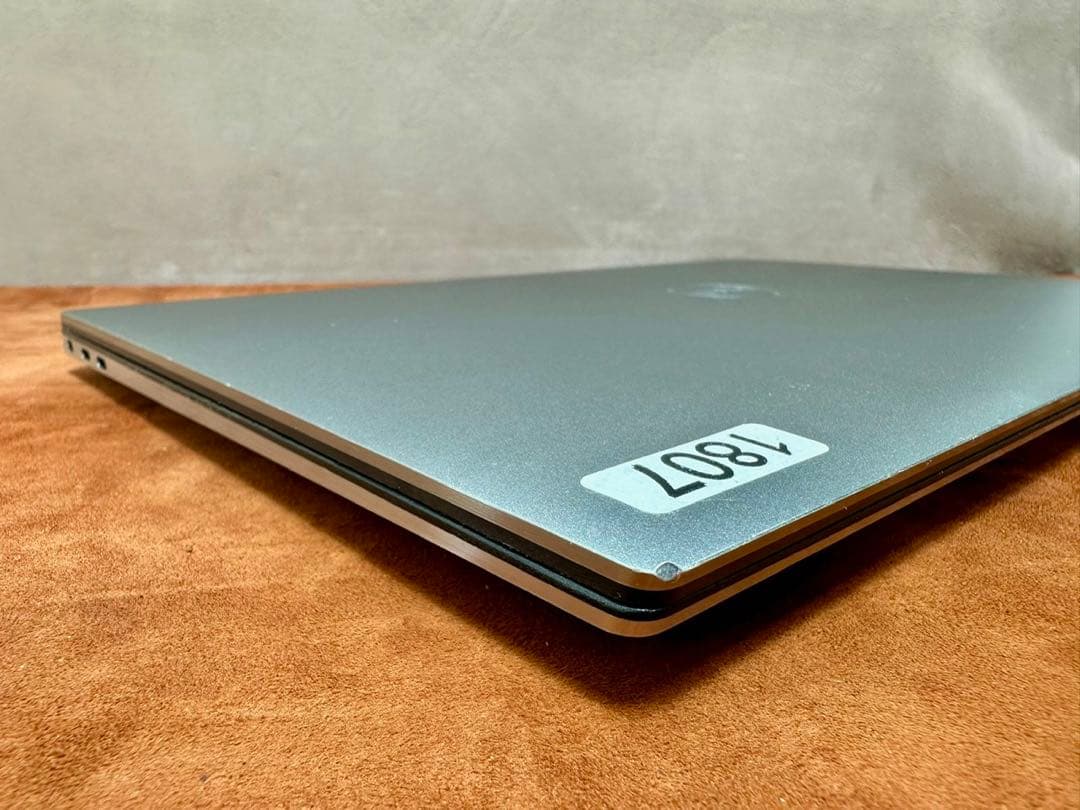 Windowsノート本体 Dell Precision 5560 i7-11850H 16GB 512GB