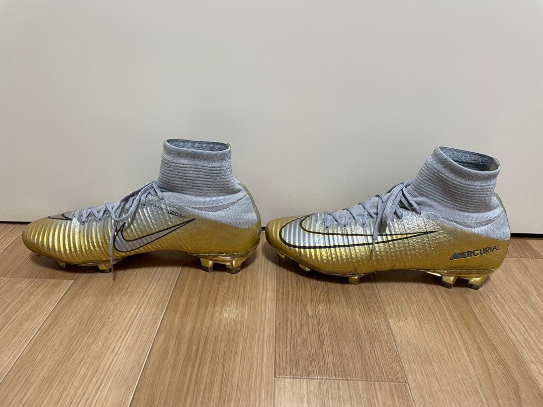 マーキュリアル　スーパーフライ　mercurial superfly 5 CR7