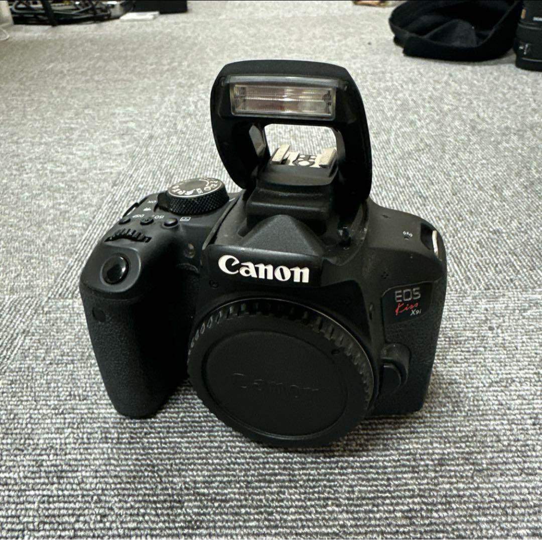 R*N様 Canon EOS Kiss X9i デジタル一眼レフカメラ　本体