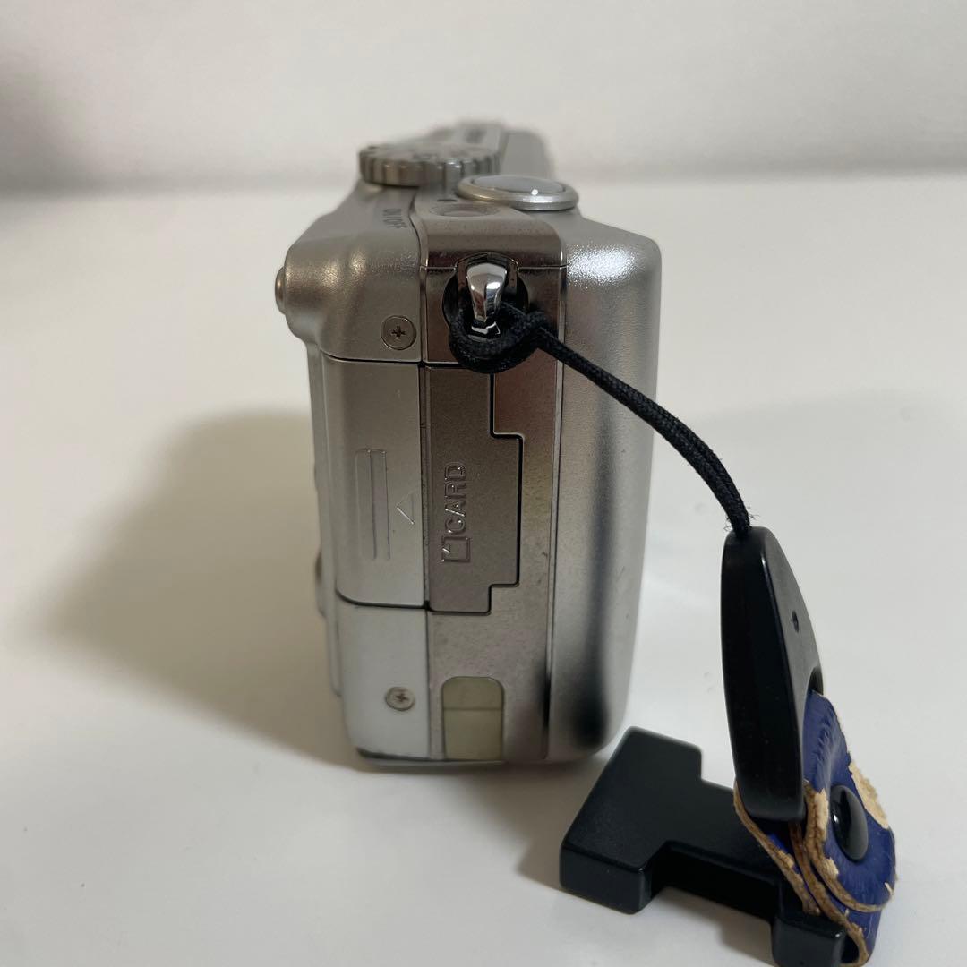 Nikon COOLPIX 7900 コンパクトデジタルカメラ