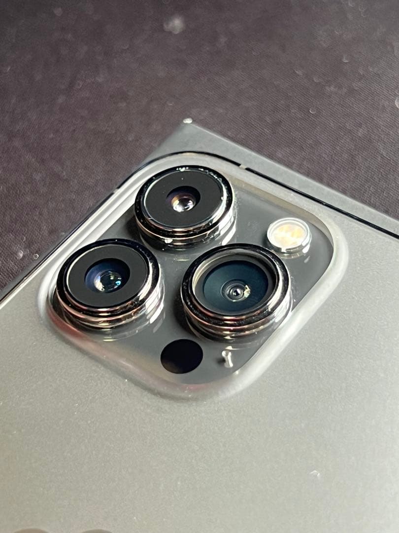 iPhone 13 Pro 512GB ブラック（中古・シャッター音なし）