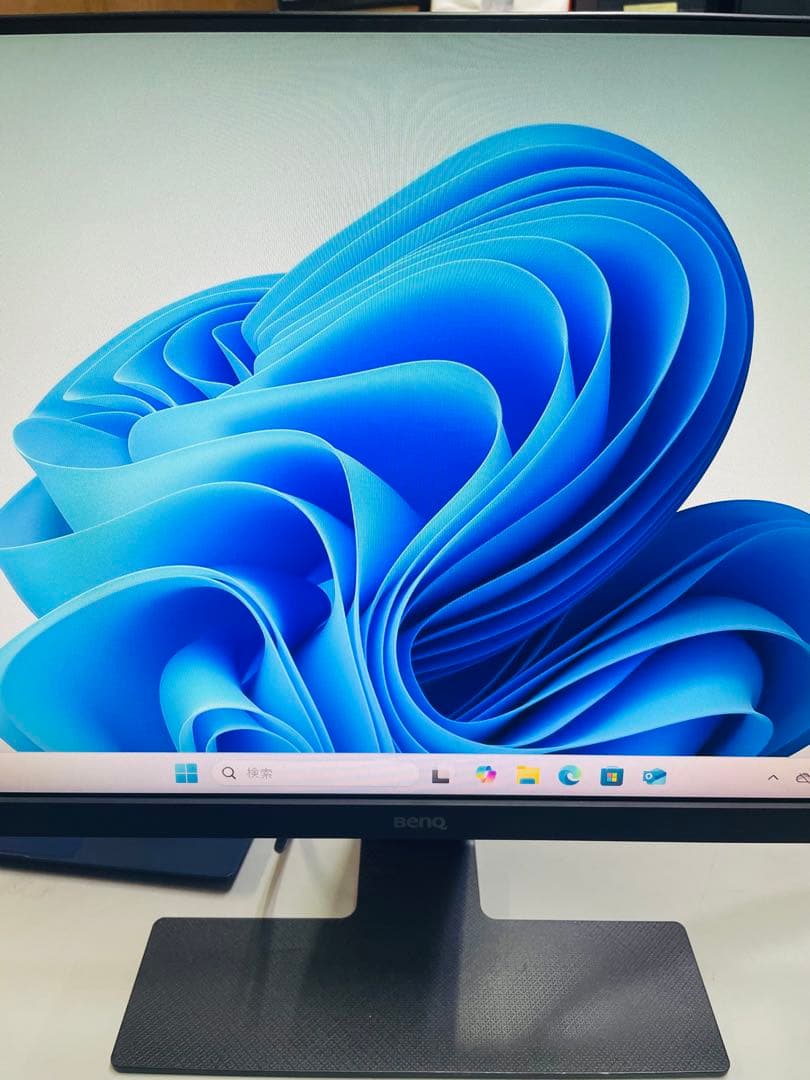 benq大画面24型チワイド液晶モニターFullHD 最大1920ｘ1080