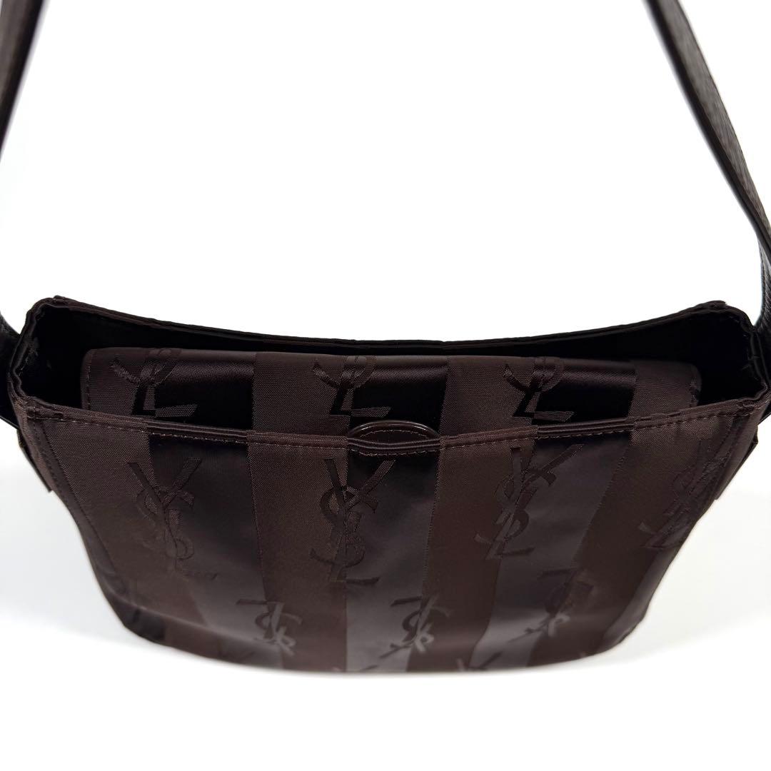 【極美品】イヴサンローラン　ワンショルダーバッグ　ナイロン　yslロゴ　ブラウン