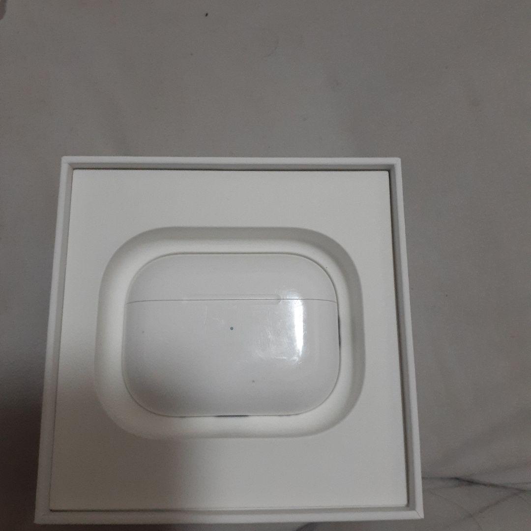 AirPods (第2世代) ホワイト