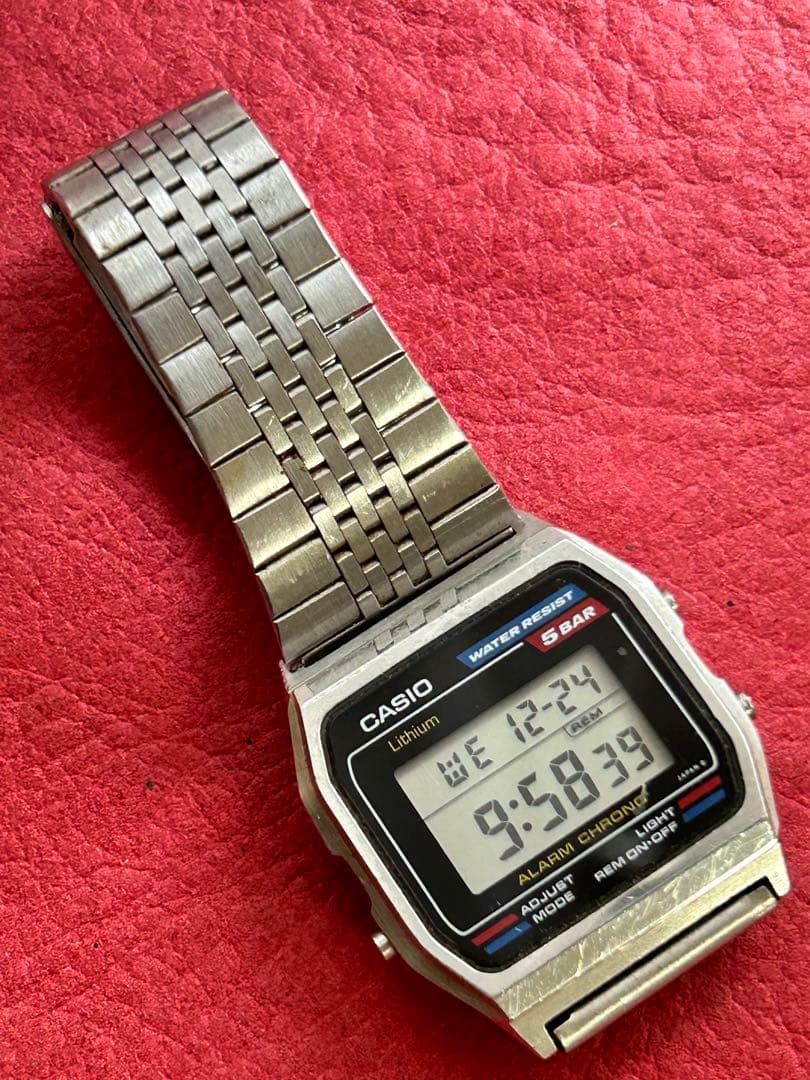 CASIO デジタル腕時計 5BAR防水 W-38新品電池交換済み