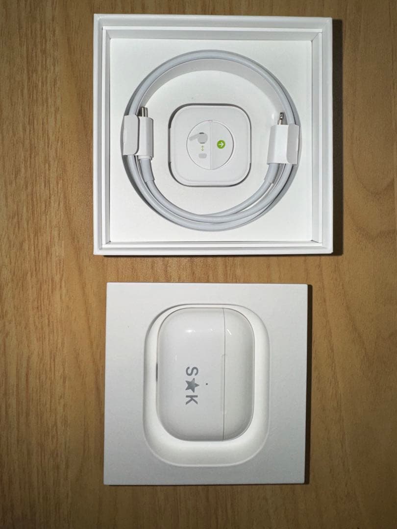 イヤホン AirPods Pro 2 lightning