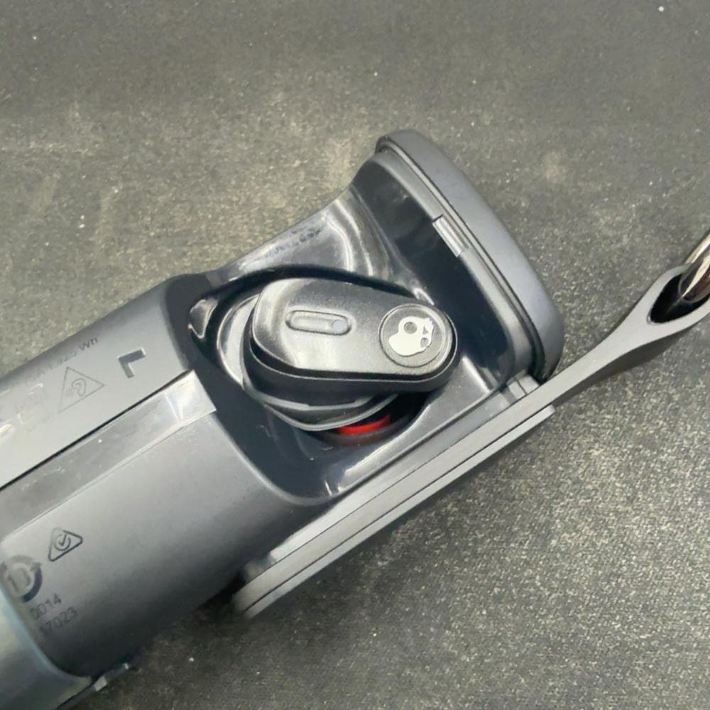 イヤホン Scullcandy Method 360 ANC Sound by Bose