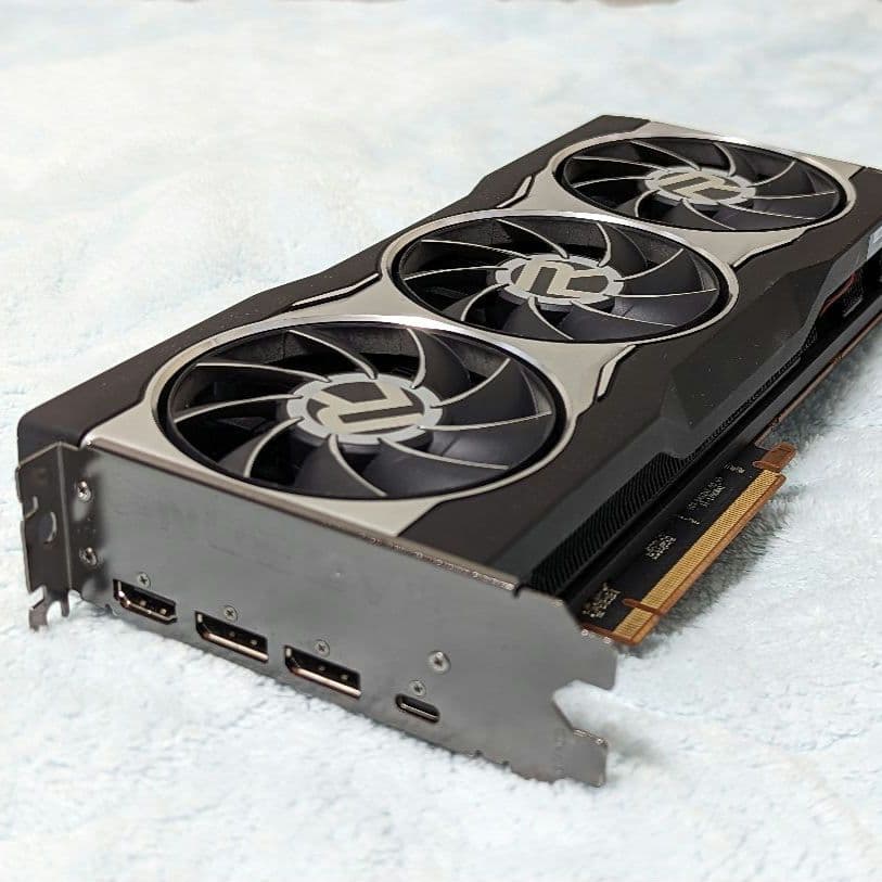 ASRock Radeon RX6800 16G リファレンス