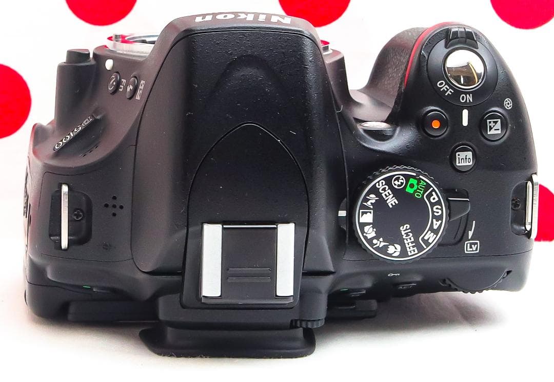 Nikon D5100❤スマホに転送できる！❤自撮り＆動画撮影可❤ダブルレンズ