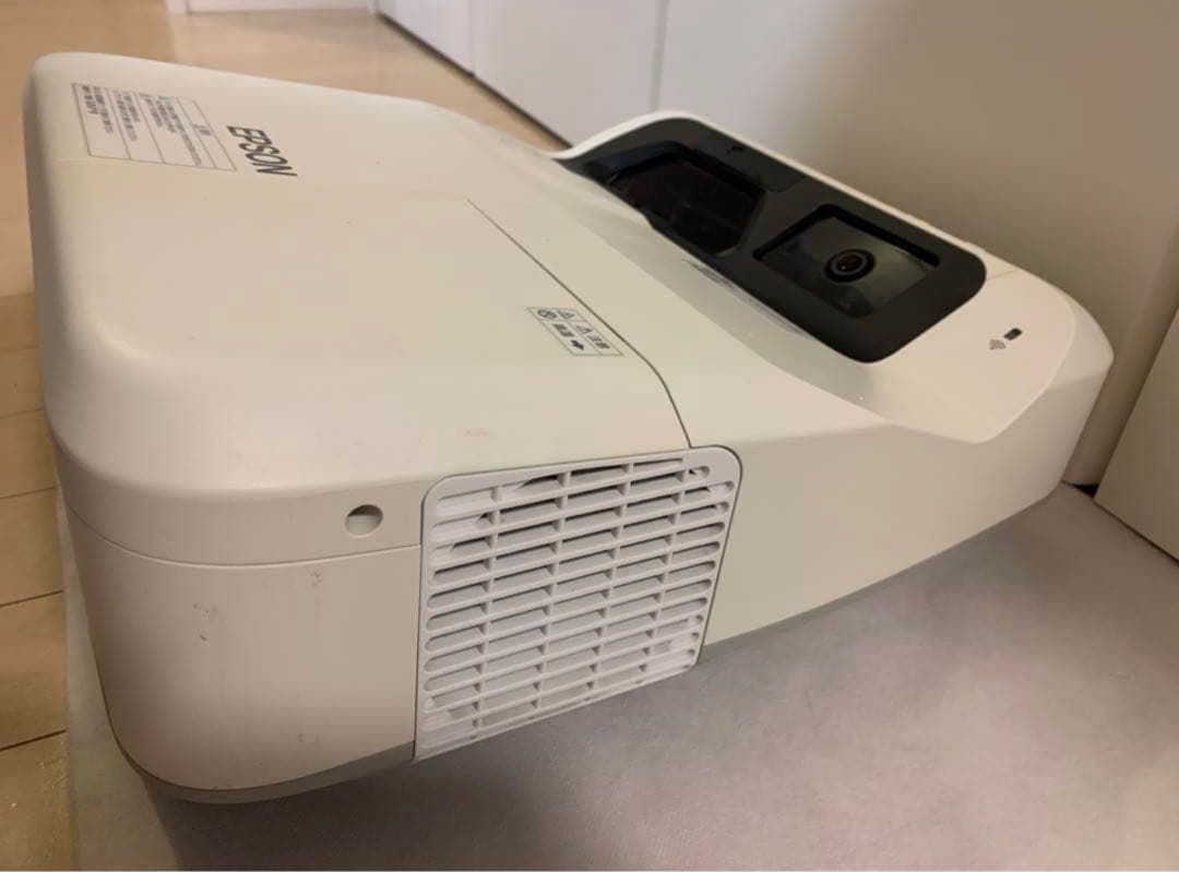 EPSON 超短焦点プロジェクター EB-685WT エプソン WXGA