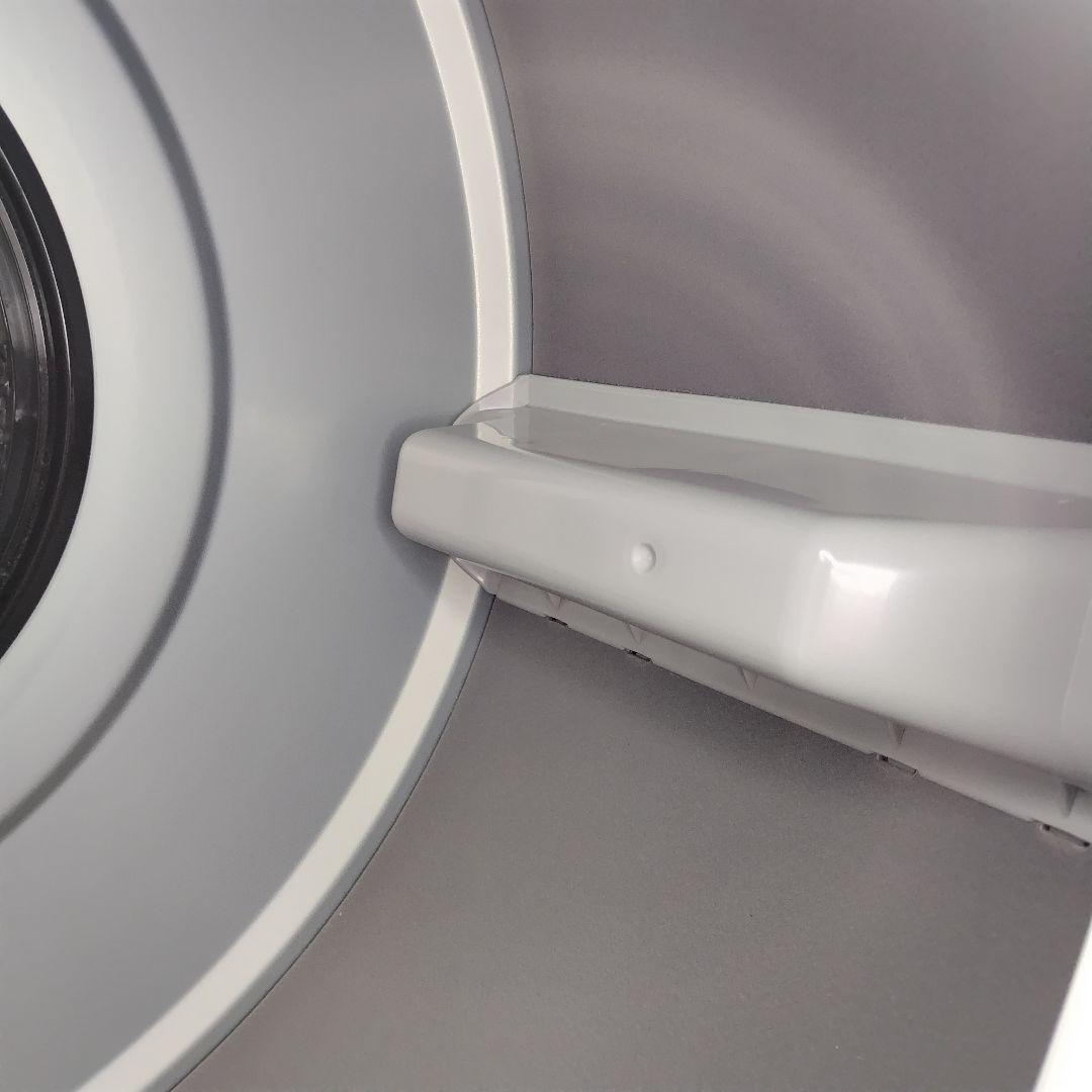 極美品！　除湿形電気衣類乾燥機 HITACHI　 DE-N40WX乾燥容量4kg