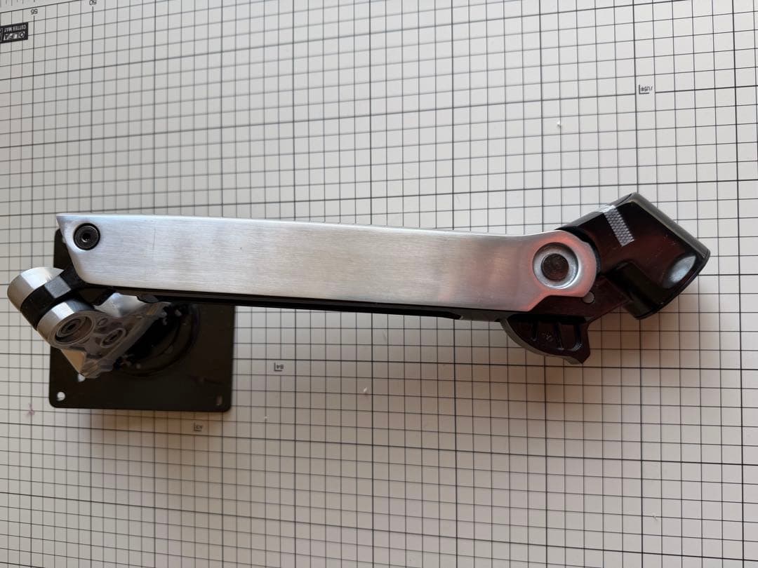 ELGOTRON　エルゴトロン　モニターアーム