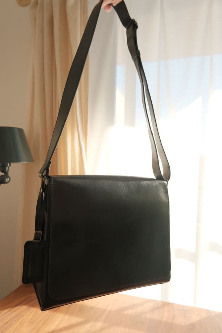 マザーハウス アンティークB5ショルダーバッグ