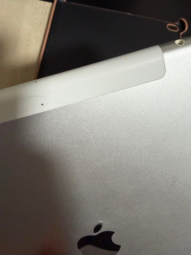 【電池良好/完動品】iPad 第6世代　32GB シルバー