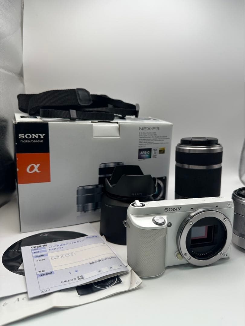 SONY ミラーレス一眼　α NEX-F3Y カメラ　ソニー