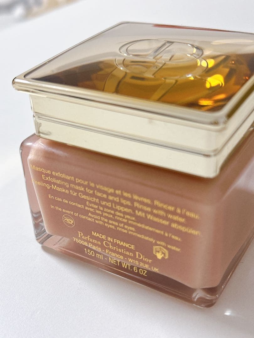 DIOR プレステージ ル ゴマージュ （スクラブ）