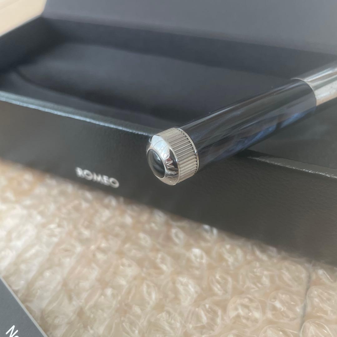 伊東屋　ROMEO No.3ボールペン