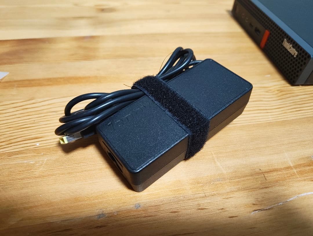 Win11 intel第8世代 Lenovo ThinkCentre M720q