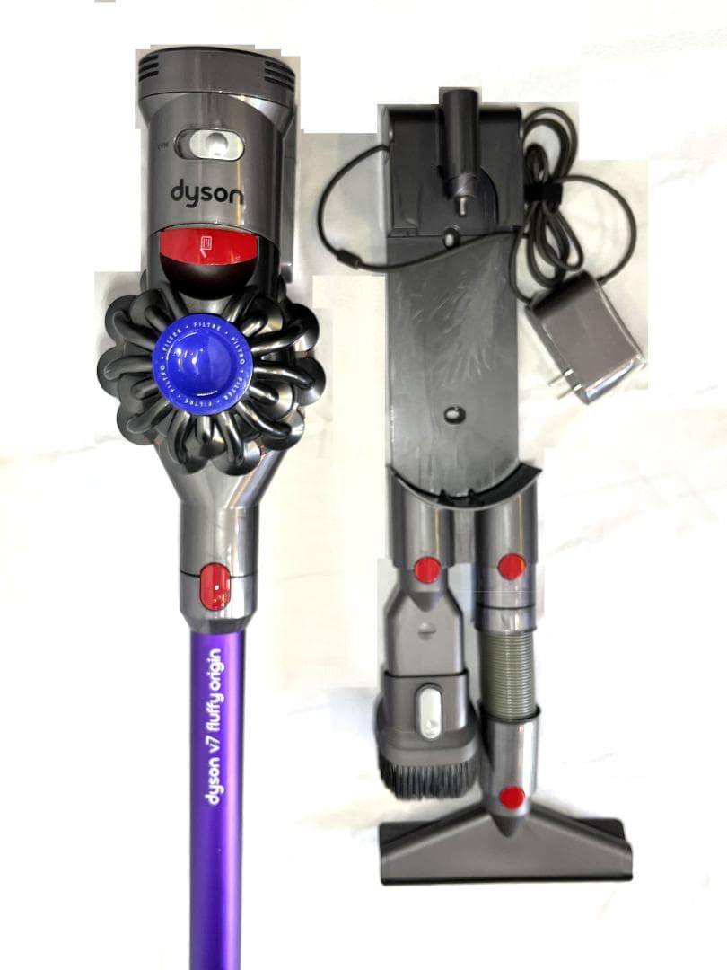 美品 ダイソン V7 コードレスクリーナー SV11 動作確認済み