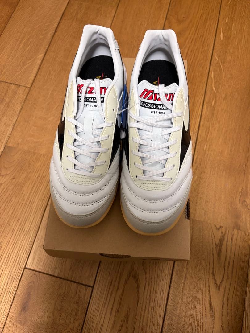 新品未使用　ミズノ モレリアIN 25.0cm フットサルシューズ ホワイト