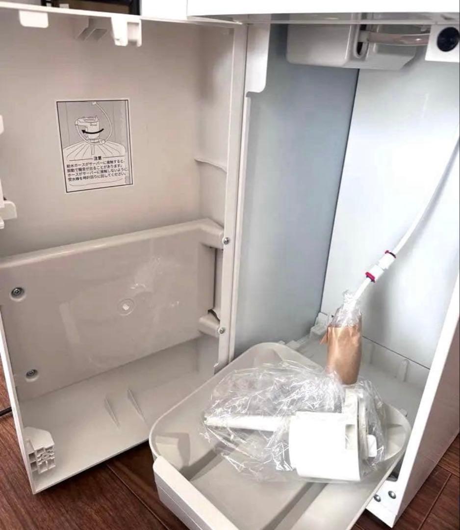 PREMIUM WATER famfit｜ウォーターサーバー 付属品付