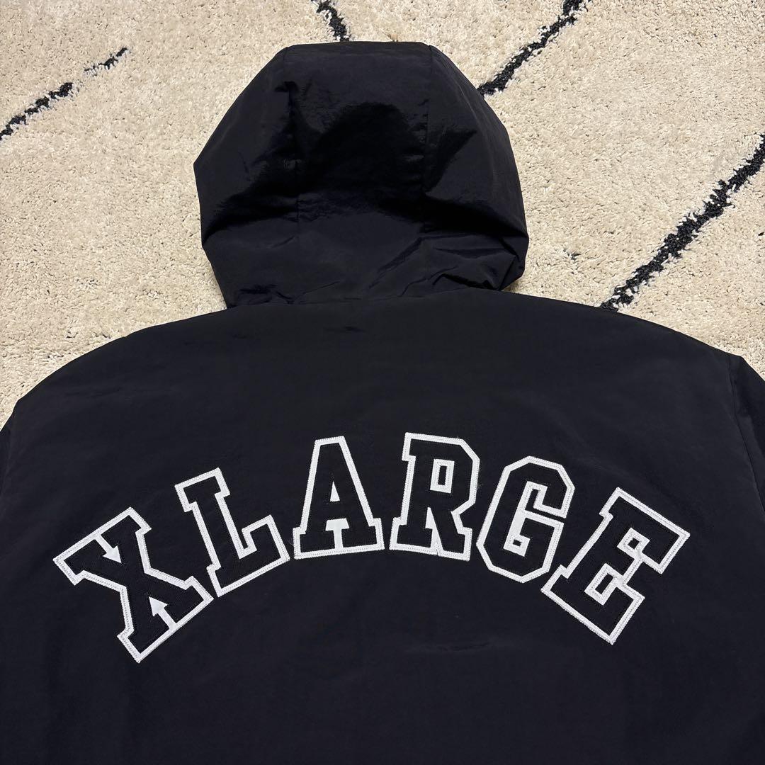 ⭐美品⭐エクストララージ ナイロン パファージャケット アーチロゴ L 黒