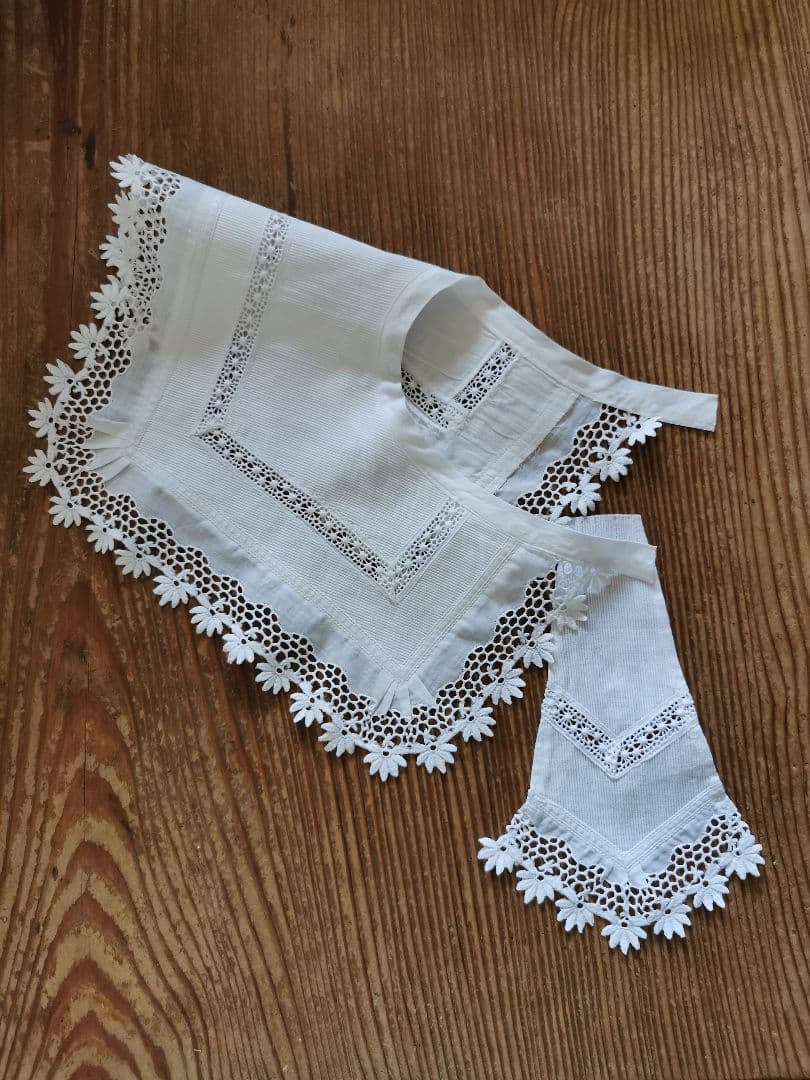 アンティークフランス 花のギュピールレース 付け襟 ＆ジャボ お揃い２点セット
