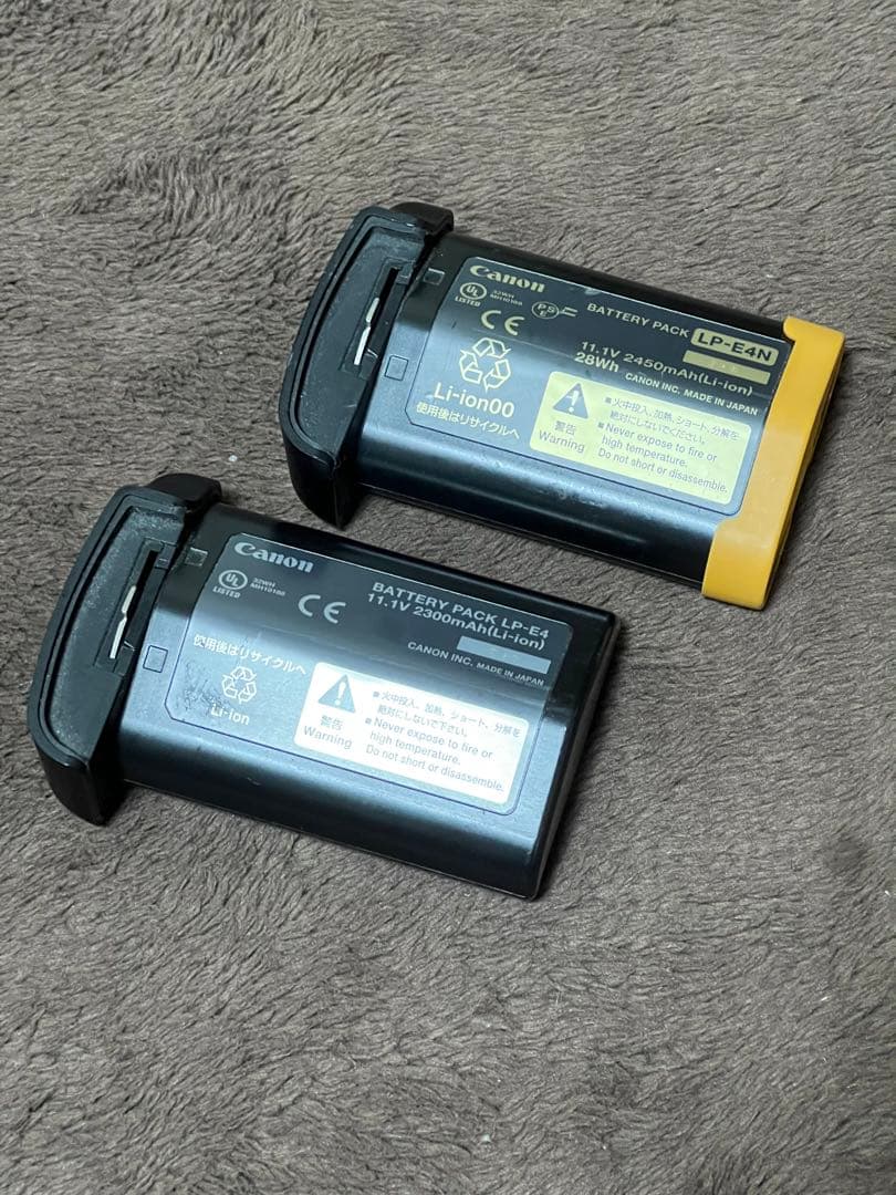 【バッテリー2個付き】Canon EOS-1D Mark IV