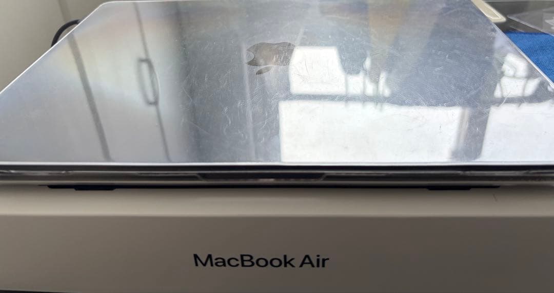 ＊N◎＊ さま専用　M2チップ搭載　美品　MacBook Air