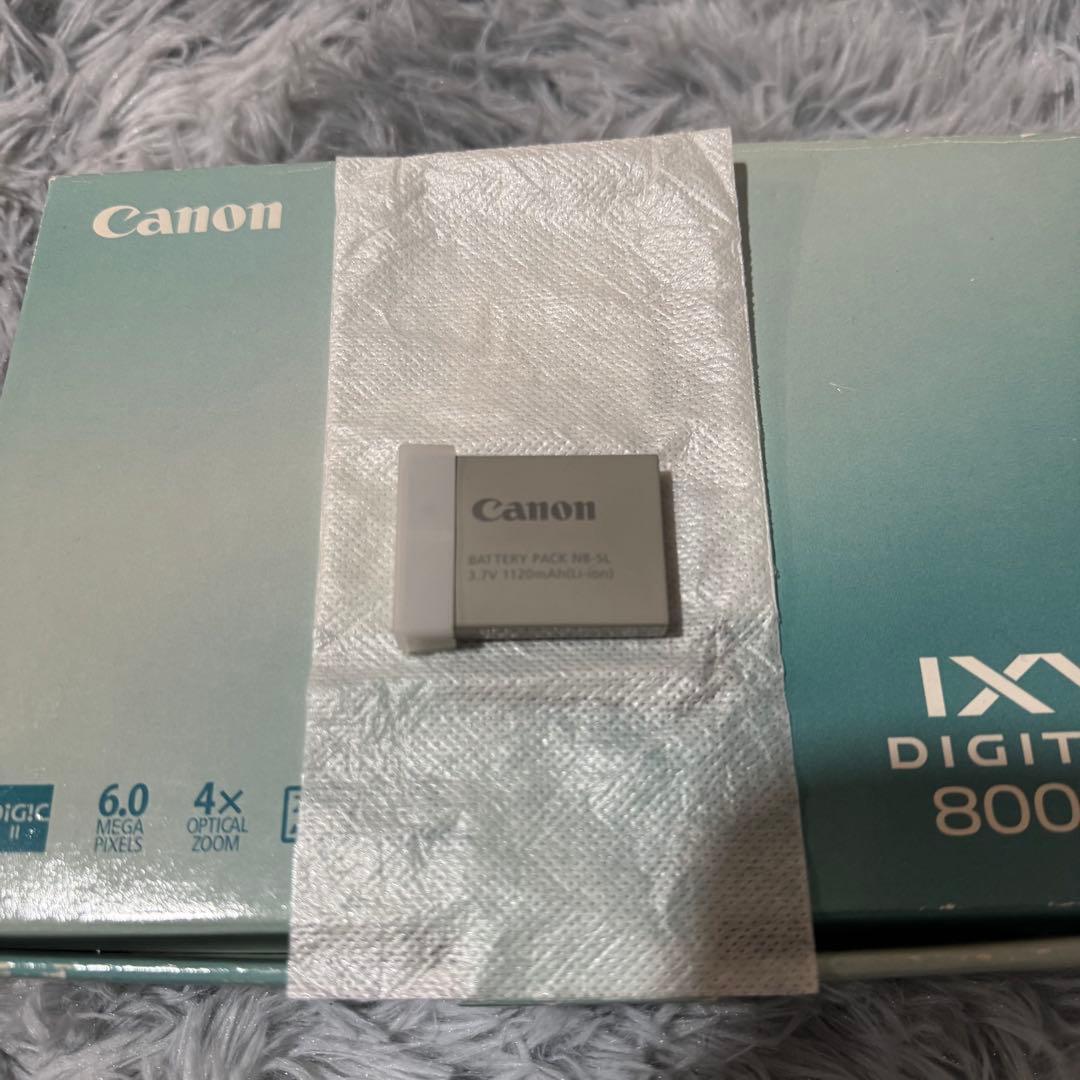 Canon IXY DIGITAL 800 IS シルバー