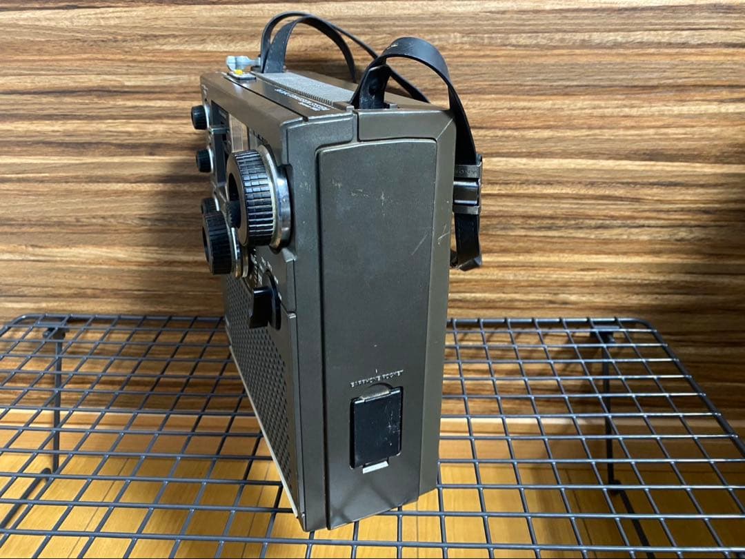 SONY ICF-5900 FM/AMラジオ