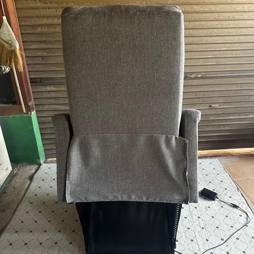 【超美品】電動リクライニングソファ（1人用）