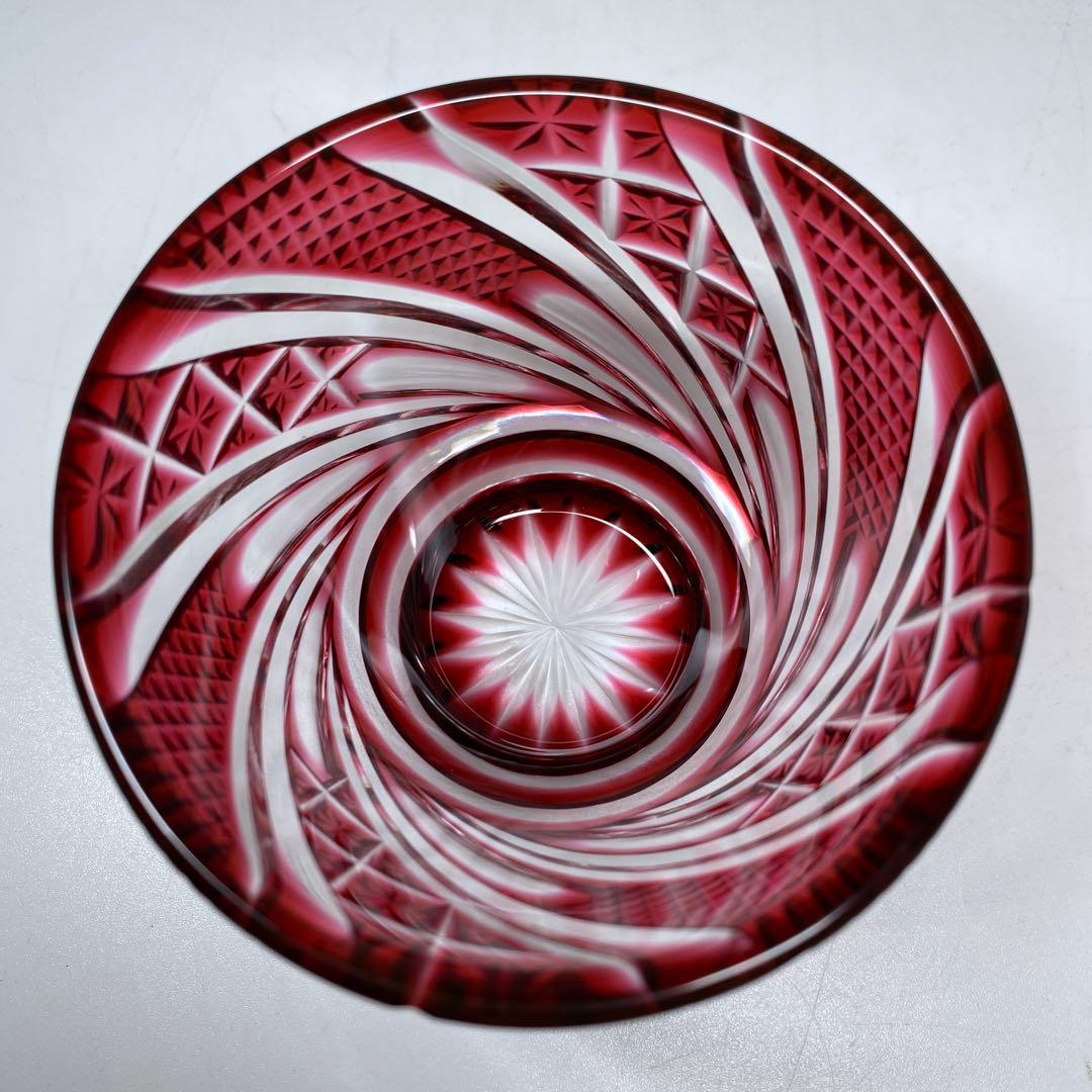 島津磯斎　薩摩切子　ねじり彫　切子小鉢　共箱　h5.7cm/口径7.9cm