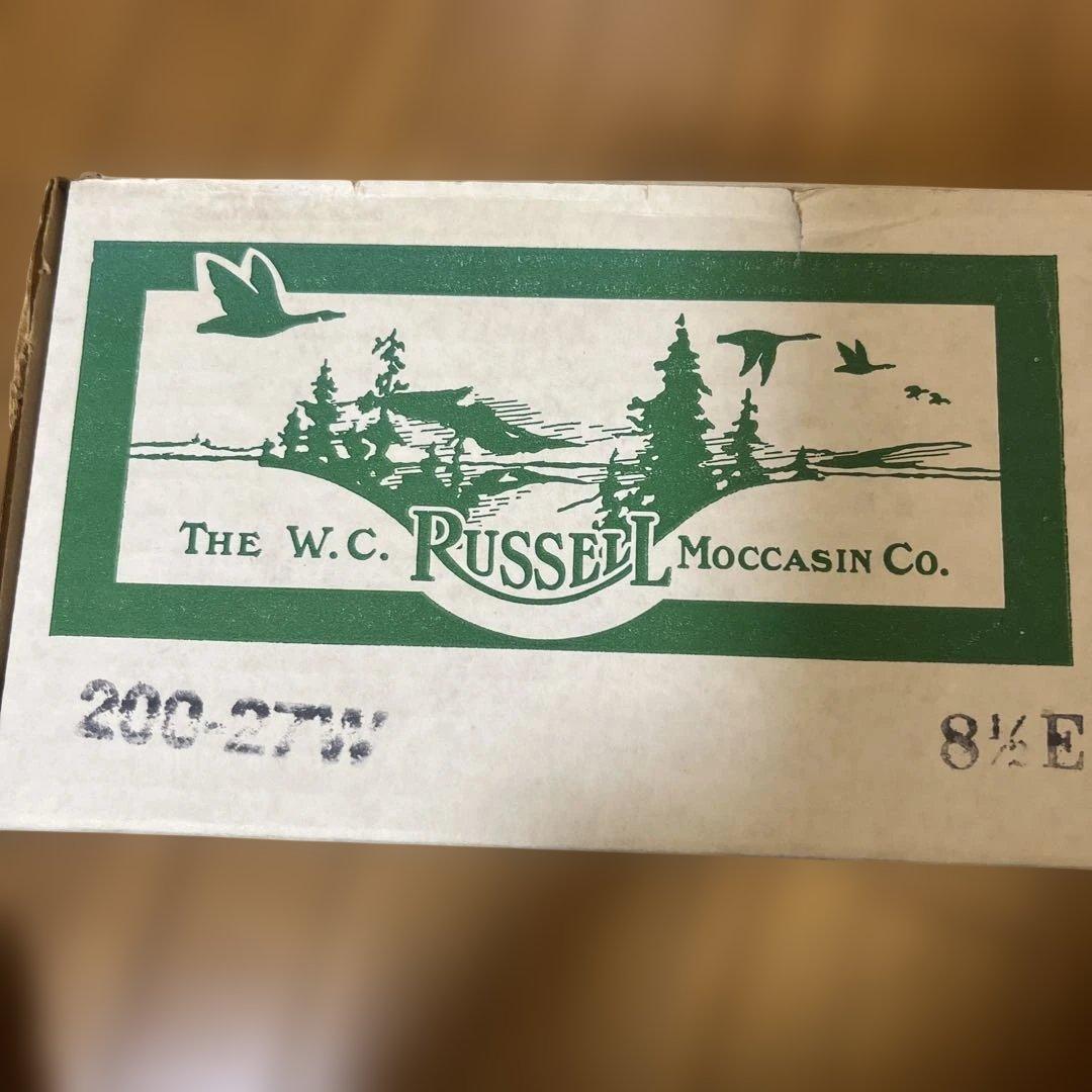 ブラウンレザーモカシンデッキシューズ