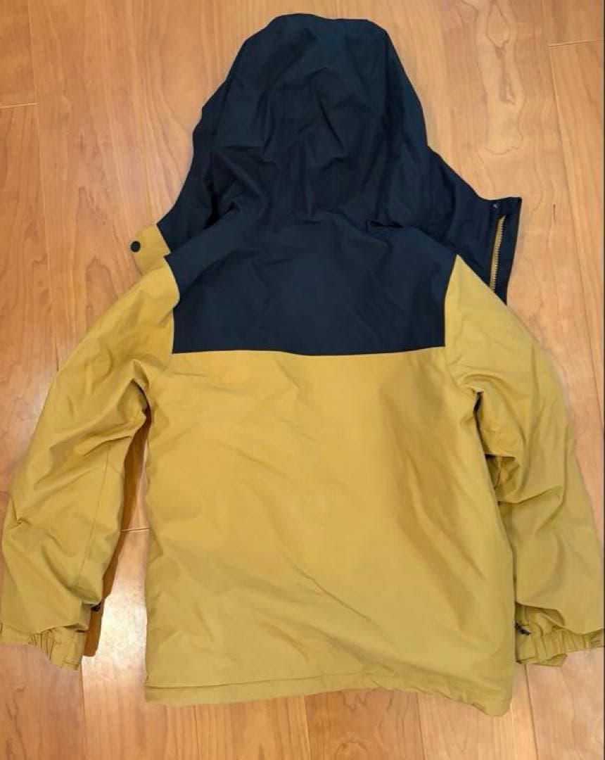 VOLCOM スノーボードウェア キッズMサイズ ベージュ/ネイビー