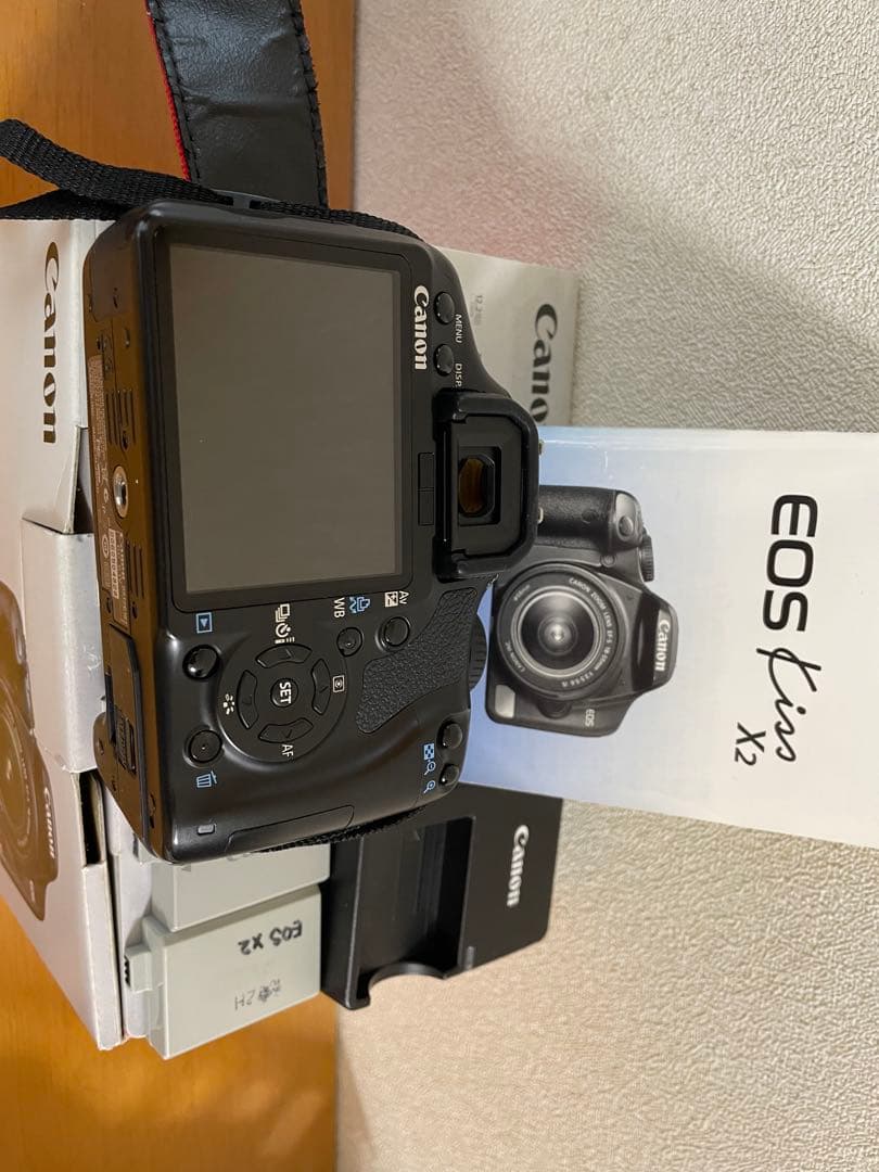 Canon EOS Kiss X2 デジタル一眼レフカメラ