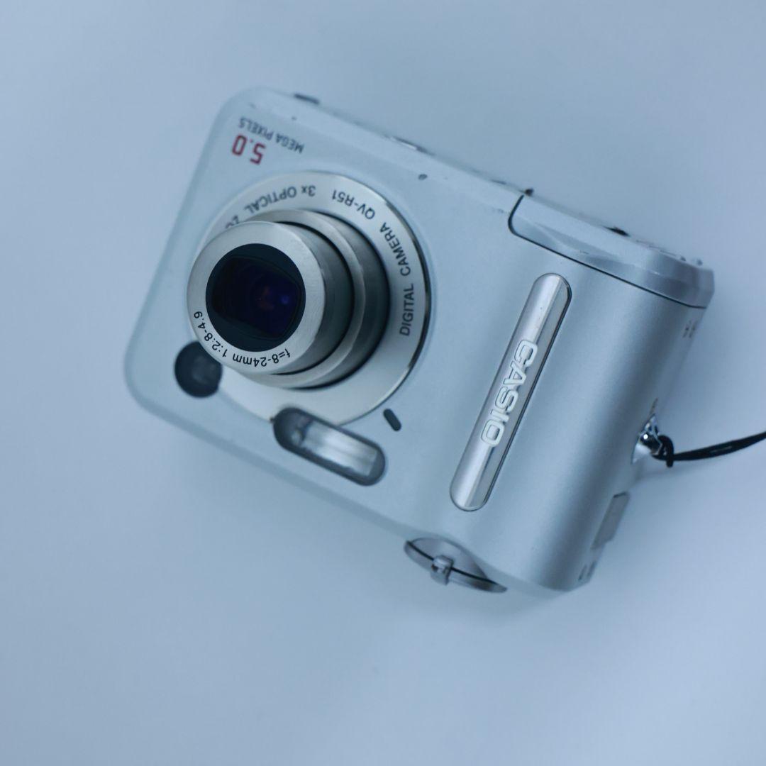 スマホ転送可 CASIOデジタルカメラ メモリーカード電池付き コンデジ