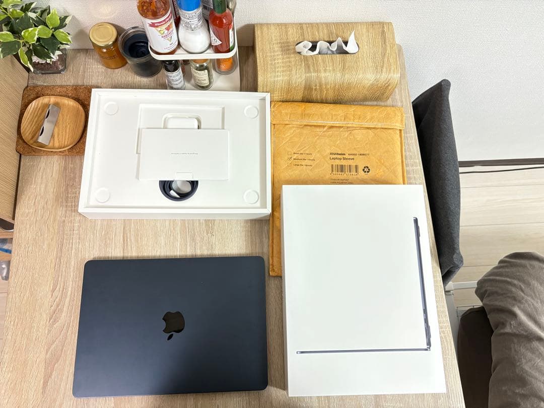 Apple MacBook 13インチ ミッドナイト