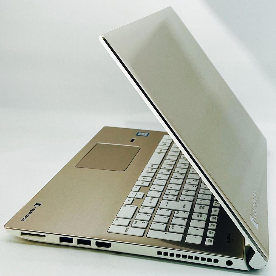 Core i7 16GB ノートパソコン Windows11 オフィス付き