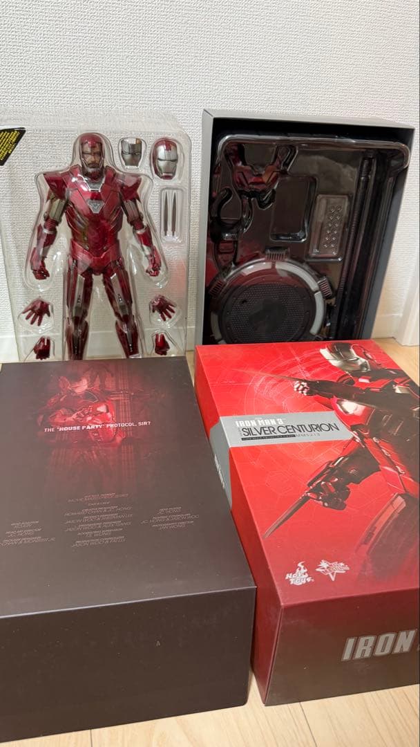 1/6ホットトイズ アイアンマンマーク33(シルバーセンチュリオン)