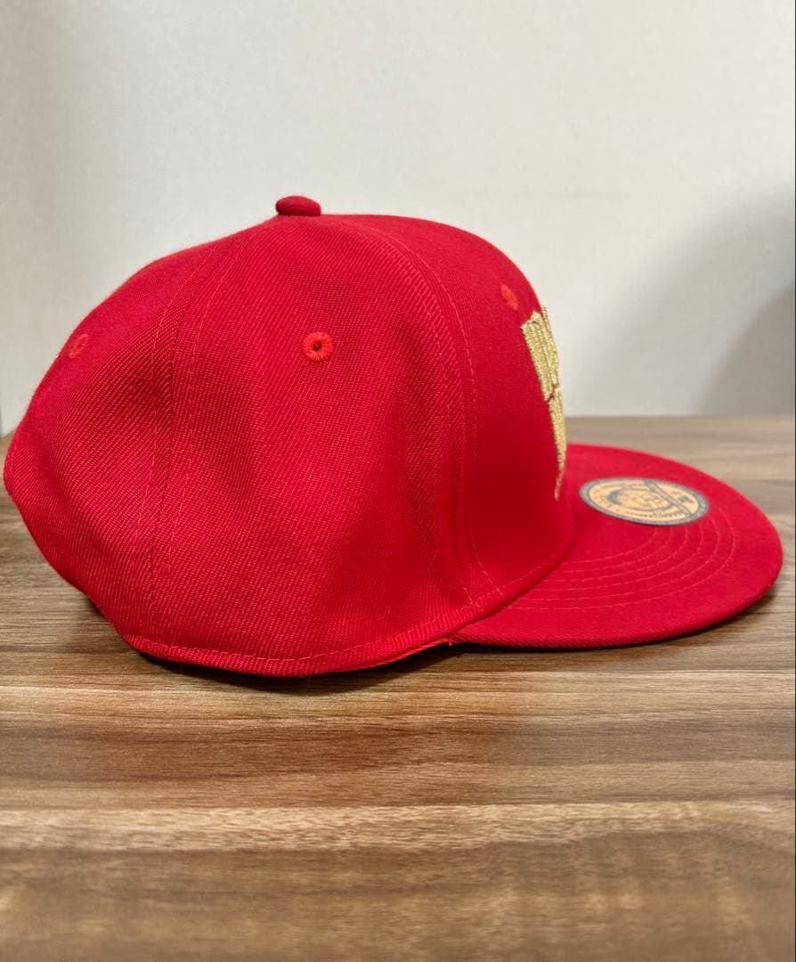 【激レア】広島東洋カープ × タワーレコード 優勝記念キャップ