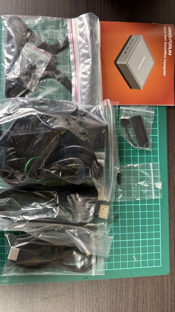 MINIS FORUM UM350ミニPC