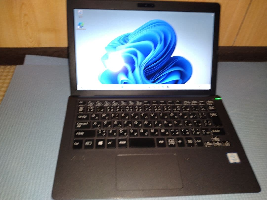 軽量薄型☆VAIO VJS111D11N i5-6200 4GB SSD128