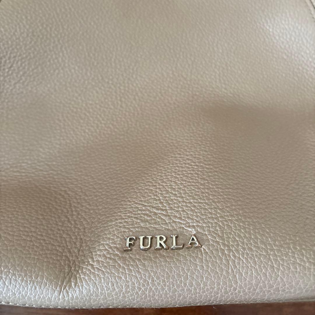 美品 フルラ シエナ ホーボー ワンショルダーバッグ 2way シボ革 ベージュ