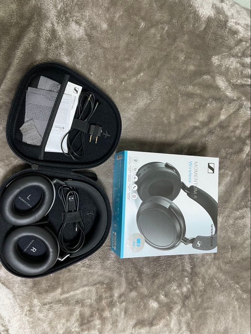 Sennheiser Momentum 4ワイヤレスヘッドホン