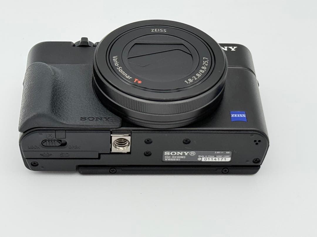 【美品】SONY CyberShot RX100III(DSC-RX100M3)