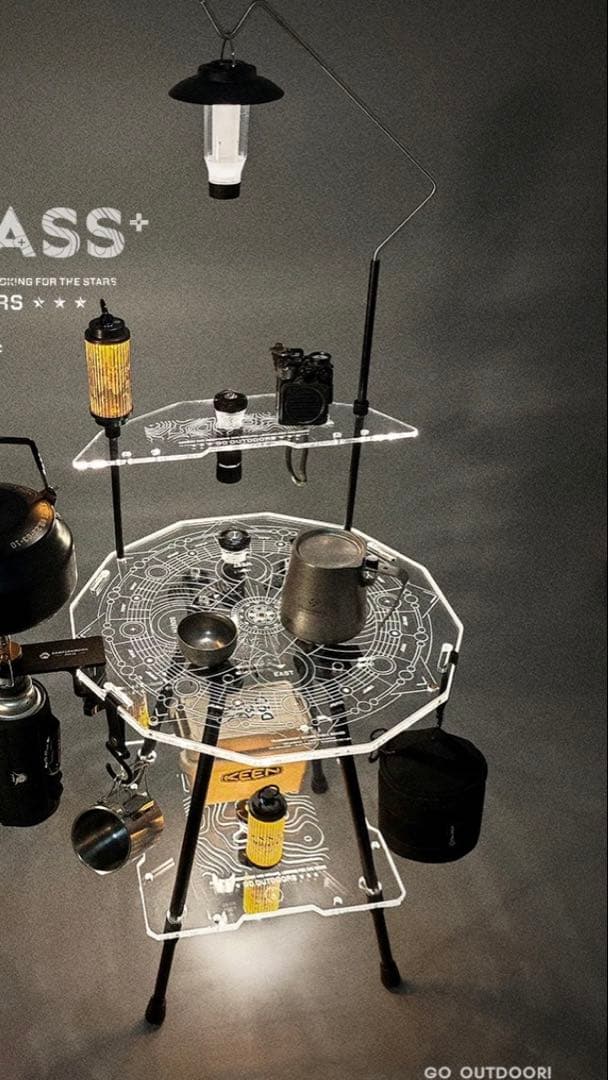 サイドテーブルスケボー　アクリル アウトドア キャンプ　IGTテーブル　収納付き