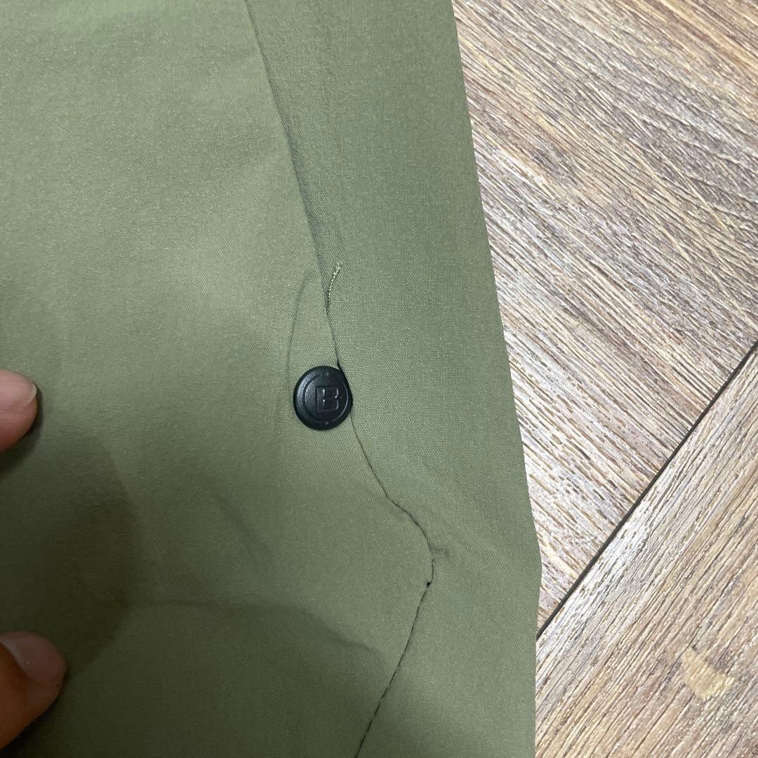 ブリーフィングゴルフ　カーキ　ストレッチパンツ　サイズM